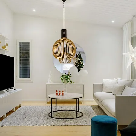 Nordic Magical Getaway Willa Rovaniemi