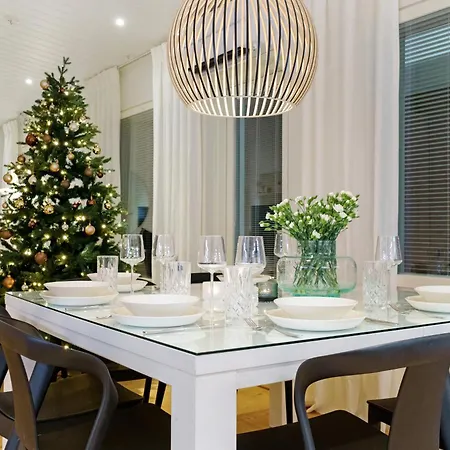 Nordic Magical Getaway Willa Rovaniemi